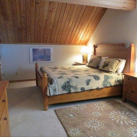 The Wood Creek Lodge By Crested Butte Lodging Exterior photo